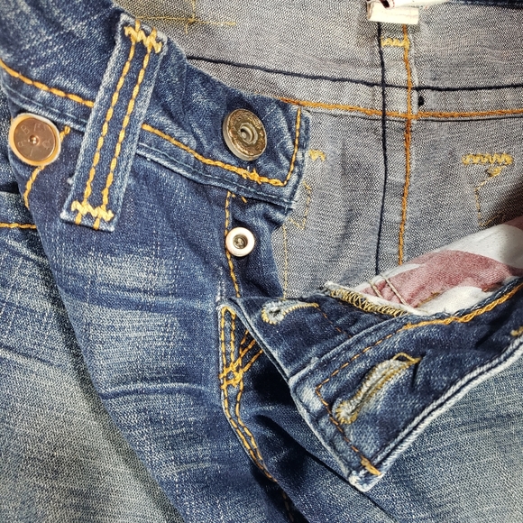True Religion Jeans Size 31. Button Fly Low Rise Flare Thick Stitch - Picture 6 of 16
